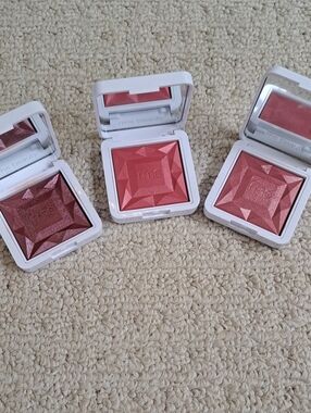 RMS Beauty Trio of Blushes